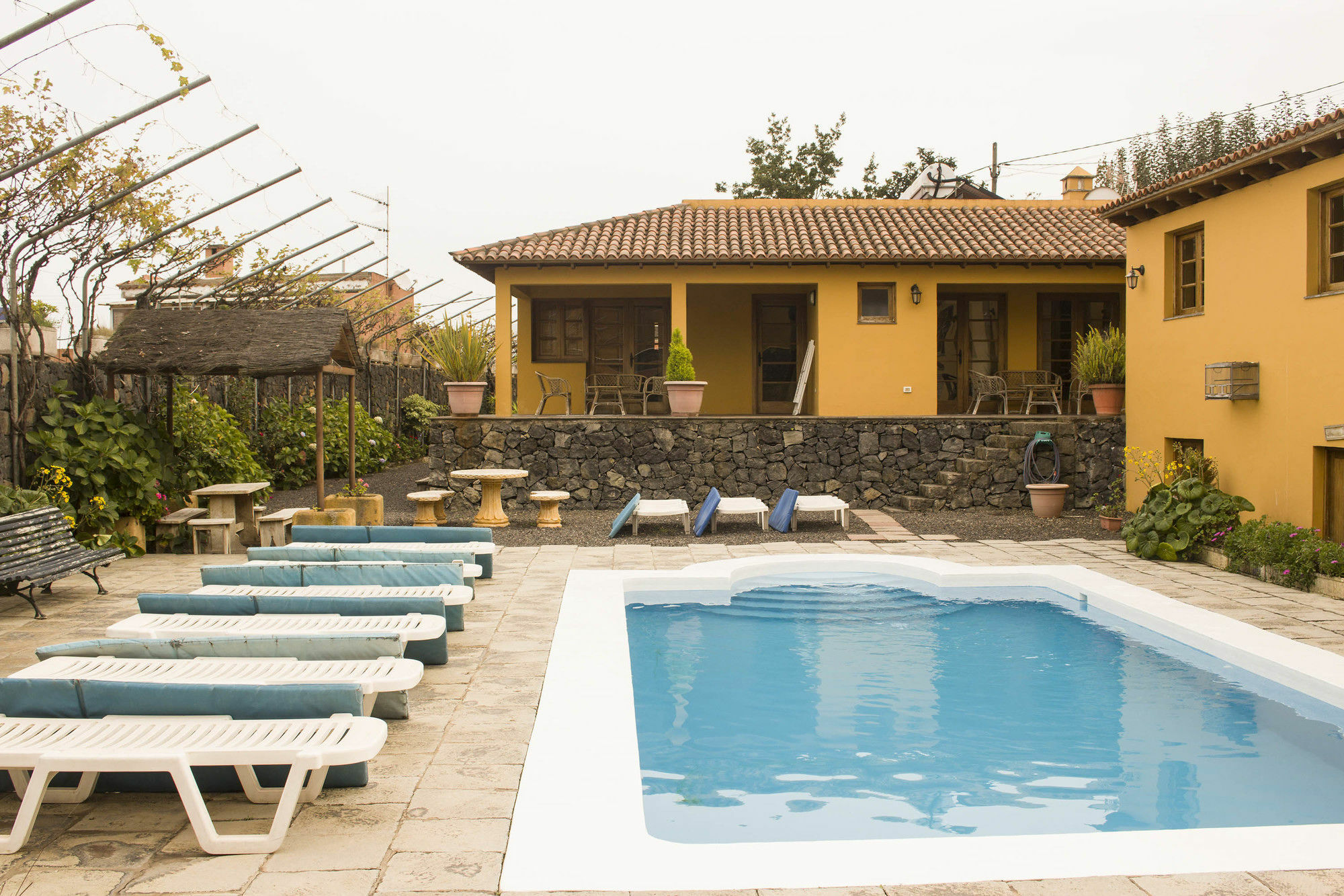 Casa Rural La Tanquera 洛斯雷尔雷赫斯 外观 照片